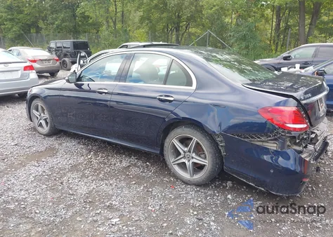 2020 Mercedes-Benz E 350 4Matic z USA, uszkodzony, nr VIN W1KZF8EB7LA822944